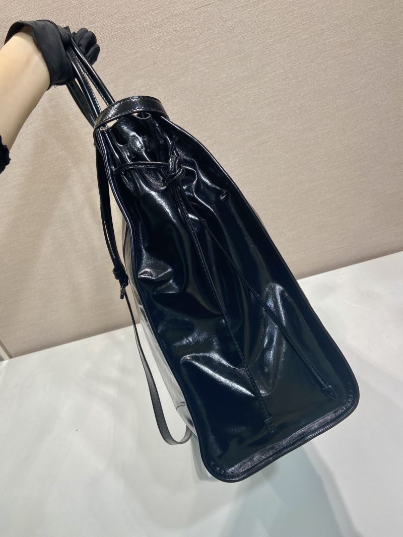 Pra*a top handle bags